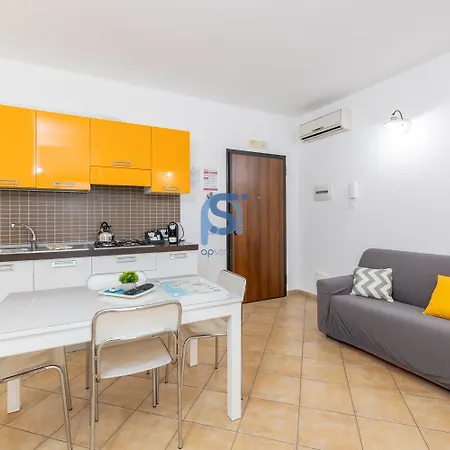 Ni Ni - Self Check In Cefalú