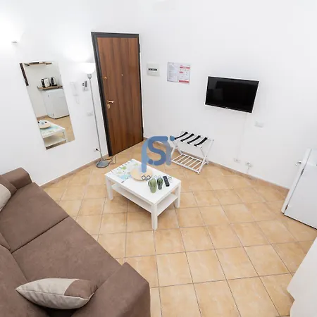 Ni Ni - Self Check In Cefalú