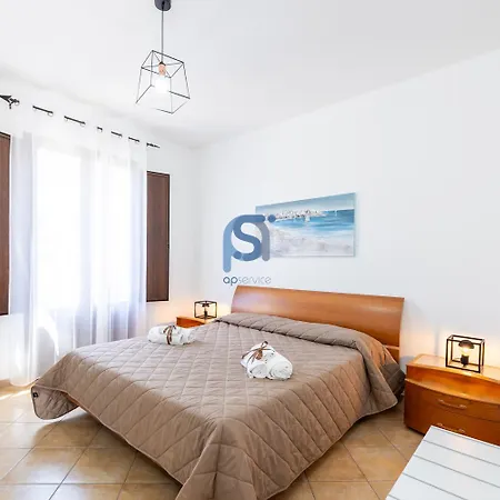 Ni Ni - Self Check In * Cefalù