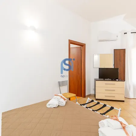 Ni Ni Apartment Cefalu