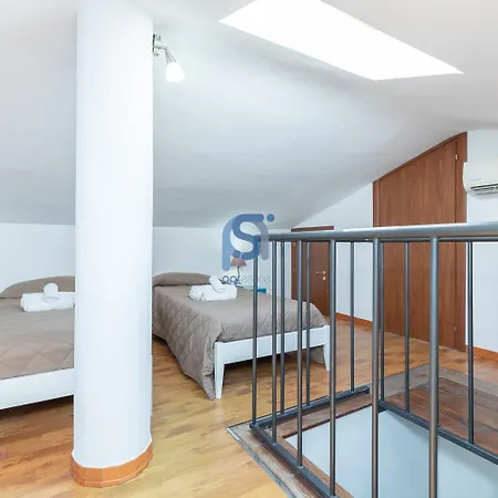 Ni Ni Apartment *